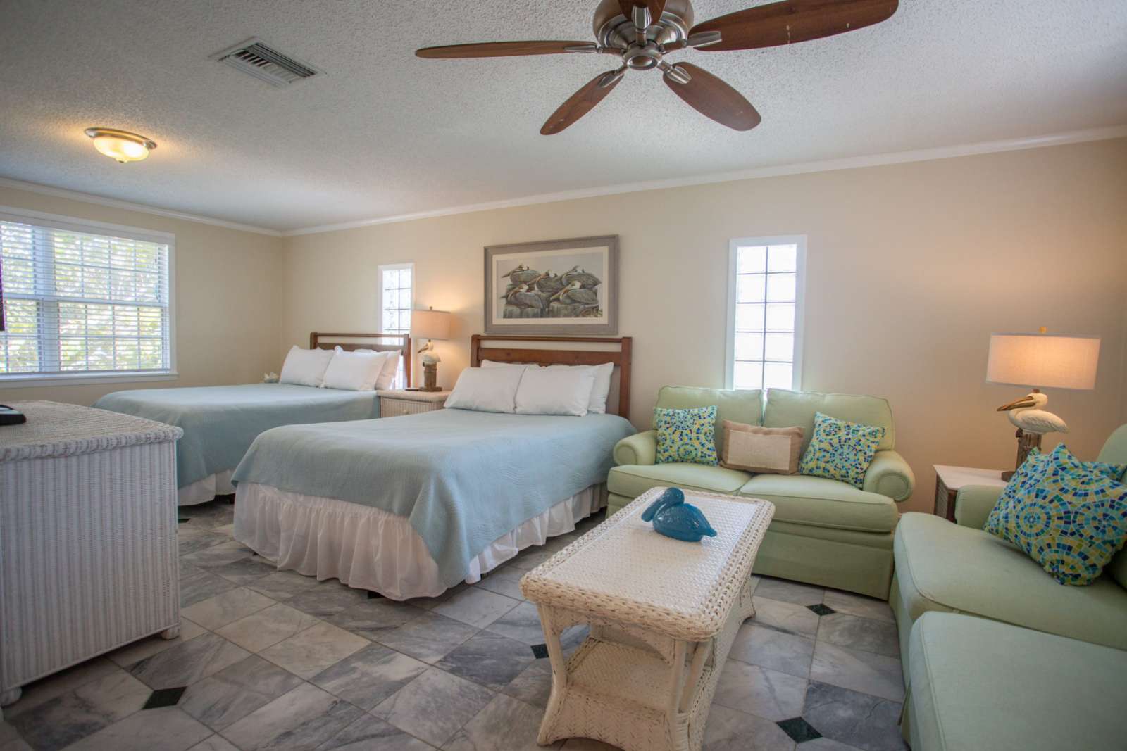 Madeira Beach Vacation Rental Huge House With Beachfront Patio