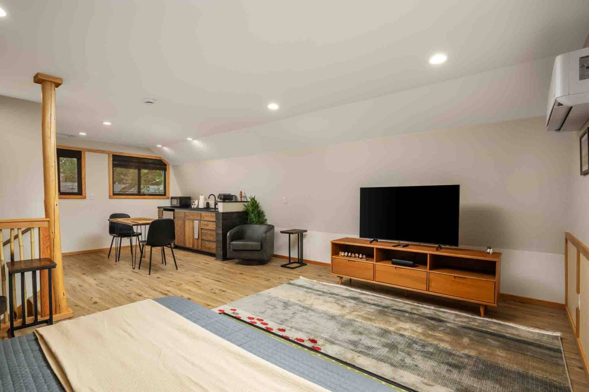 Serene Studio Retreat With Kitchenette - Charming Oasis - オレゴン州
