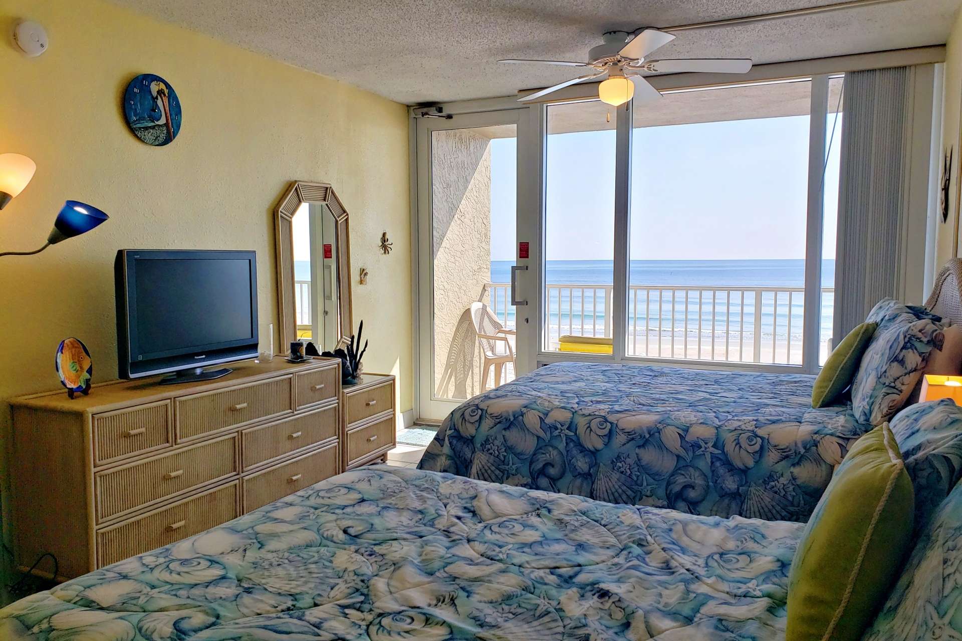 Daytona Beach Shores Vacation Rental Economical2nd FloorBeach Front