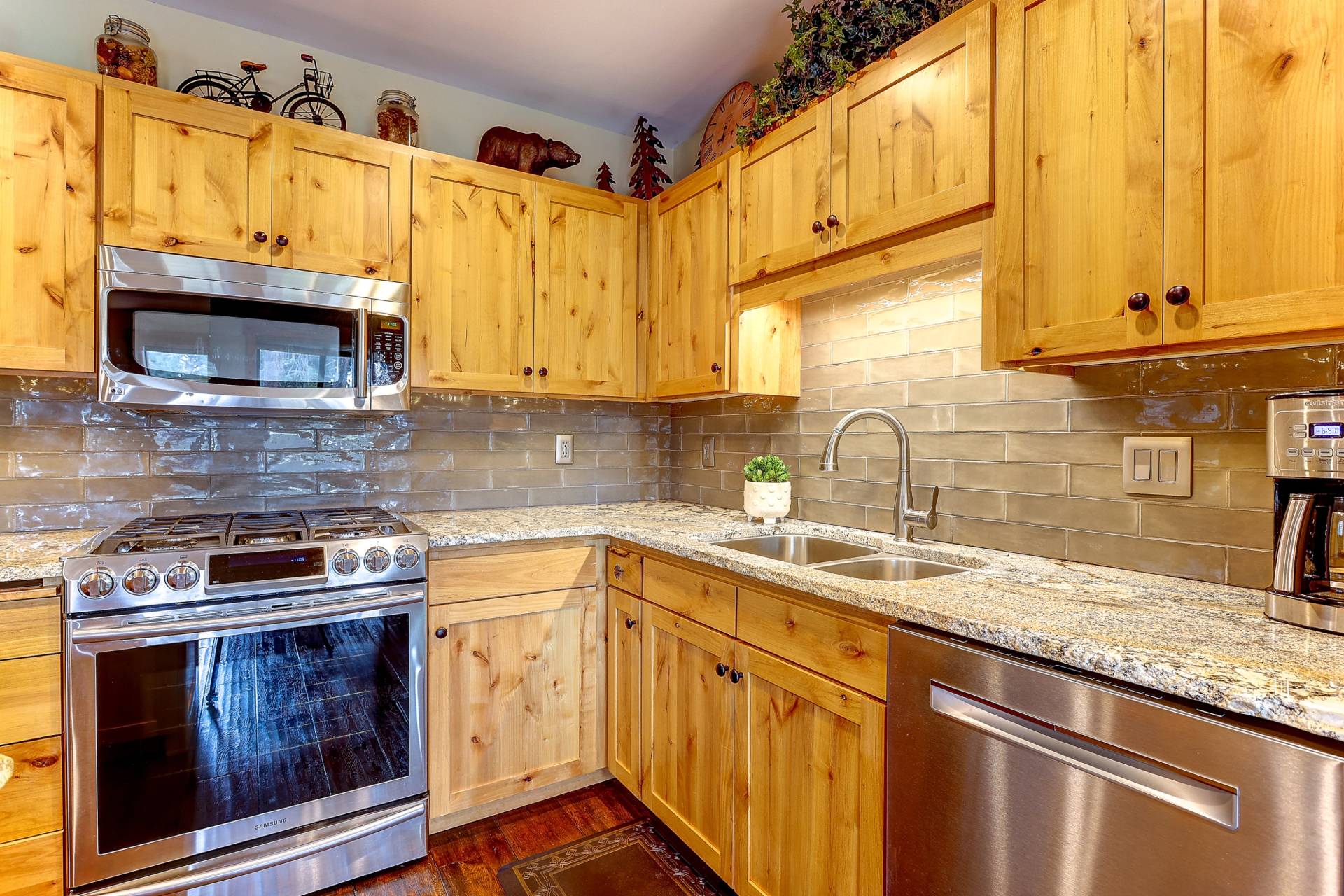 Sunriver Vacation Rental Discount for longer stays. SHARC passes