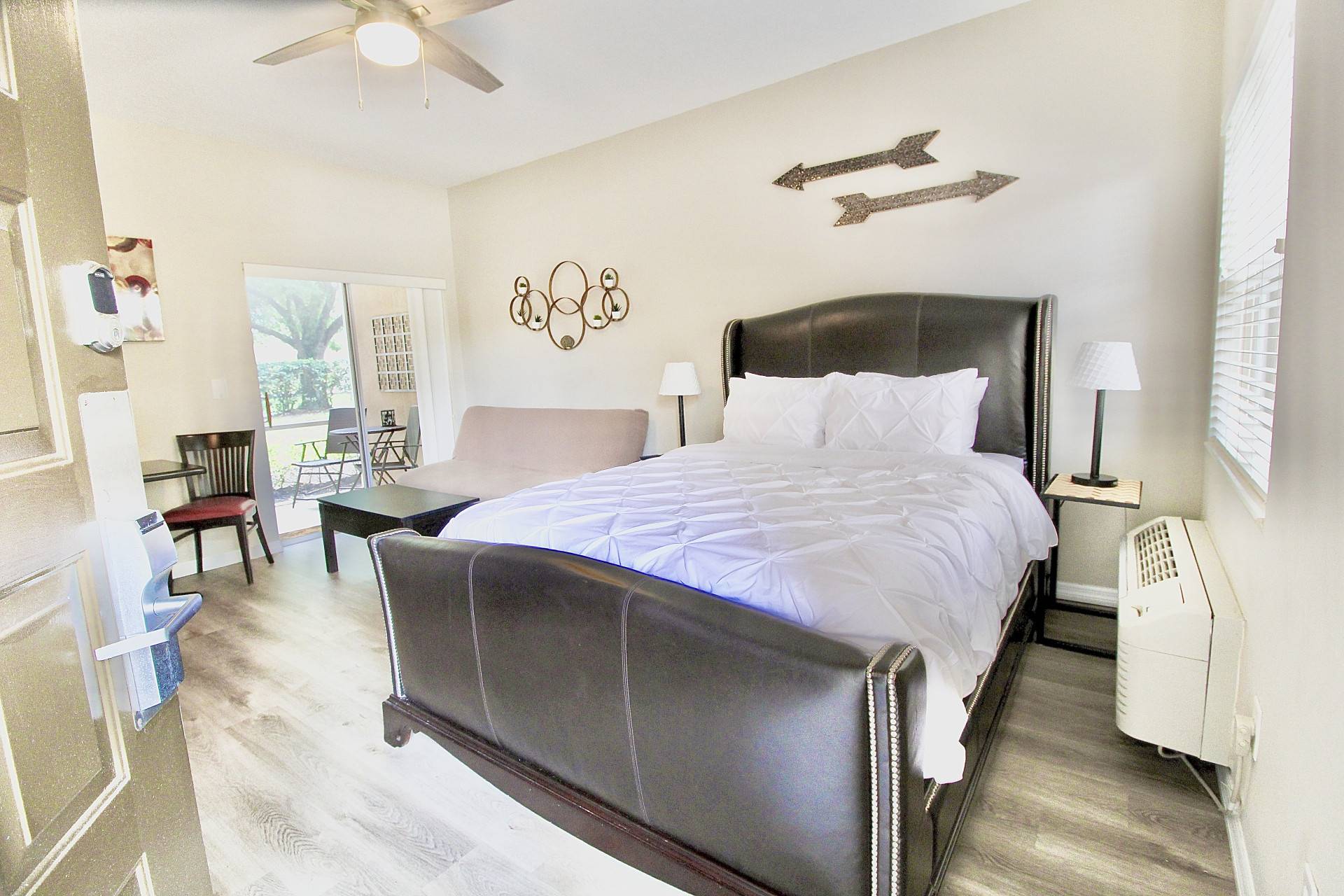 Heated Community Pool And Screened Patio - Charming Golf Sanctuary - The Bahamas
