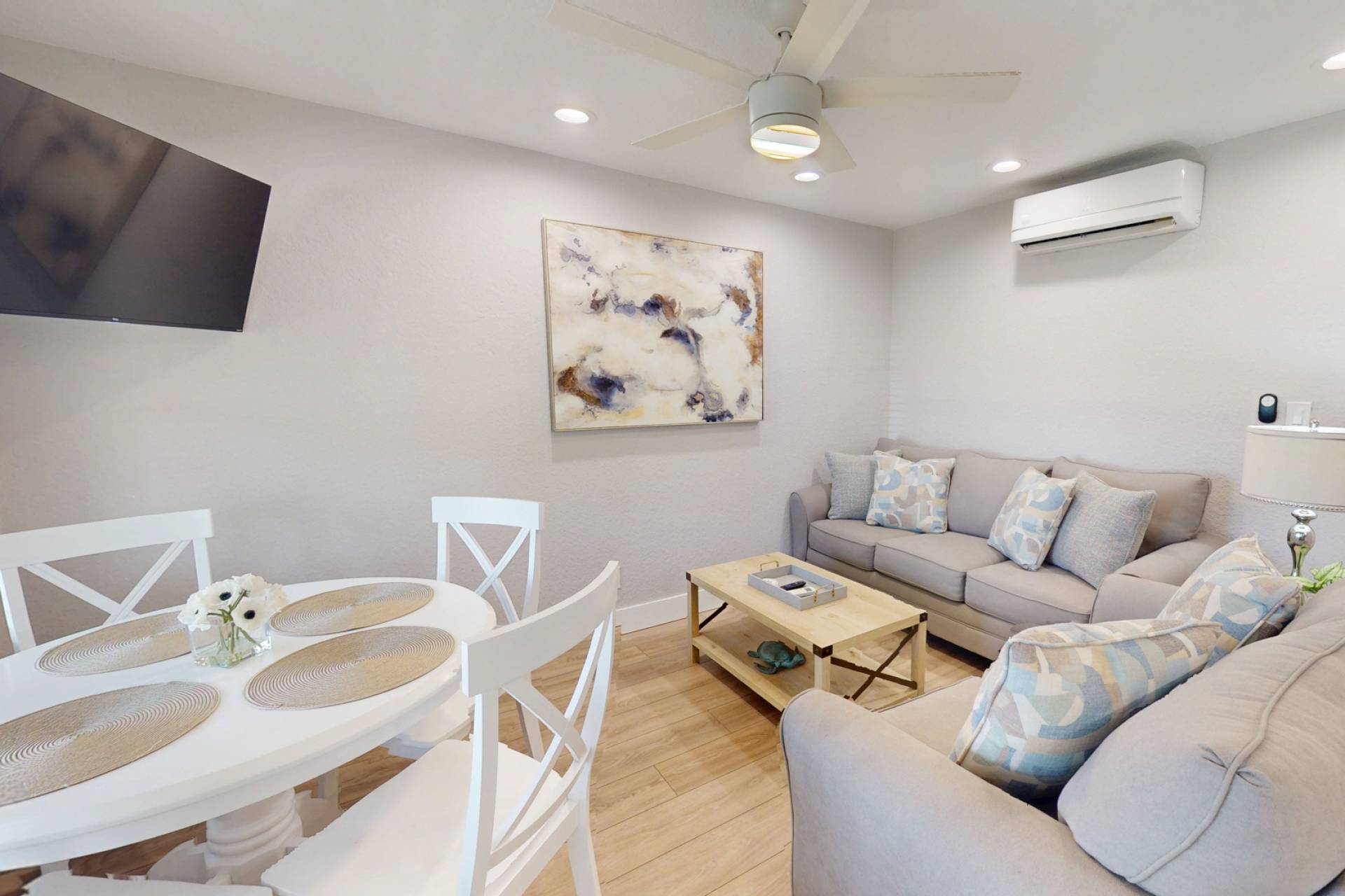 7 - Island Paradise Cottages - Sandy Shores - Madeira Beach, FL