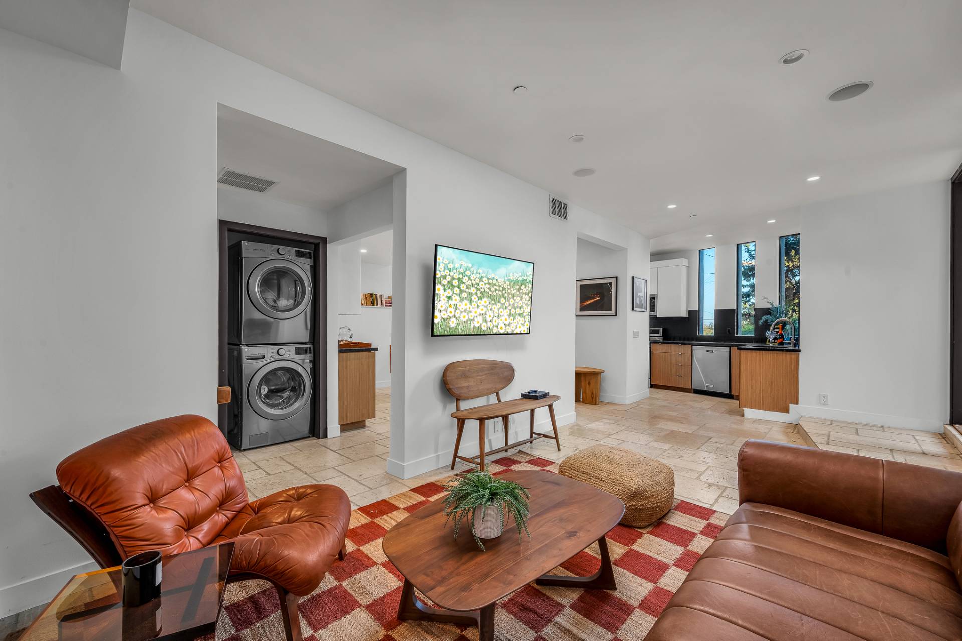 Ridpath Retreat Guest House - Los Angeles, CA