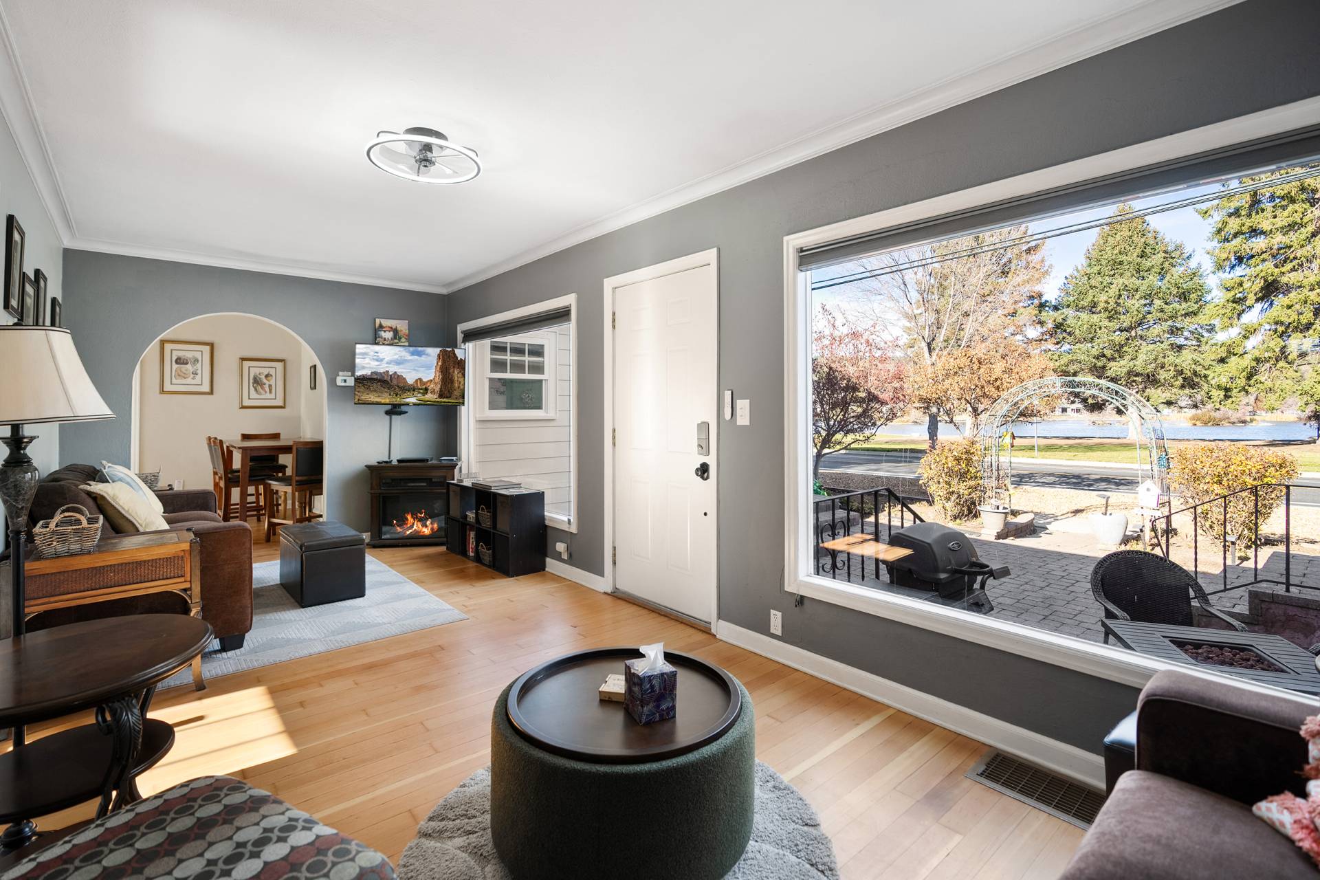 Charming Flat With Outdoor Fire Pit And Scenic Views - Delightful Retreat - Bend, OR