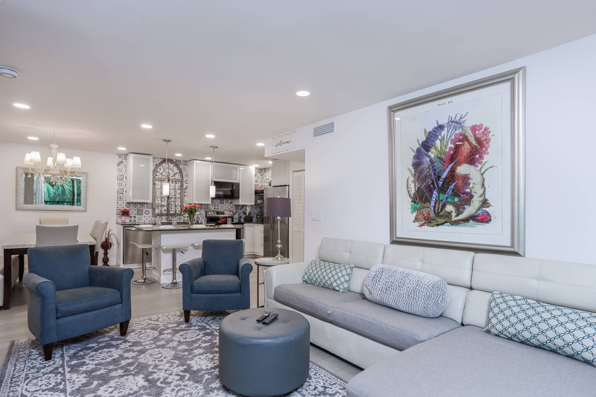 Sarasota Vacation Rental 3 Bedroom Condo, 2nd floor in