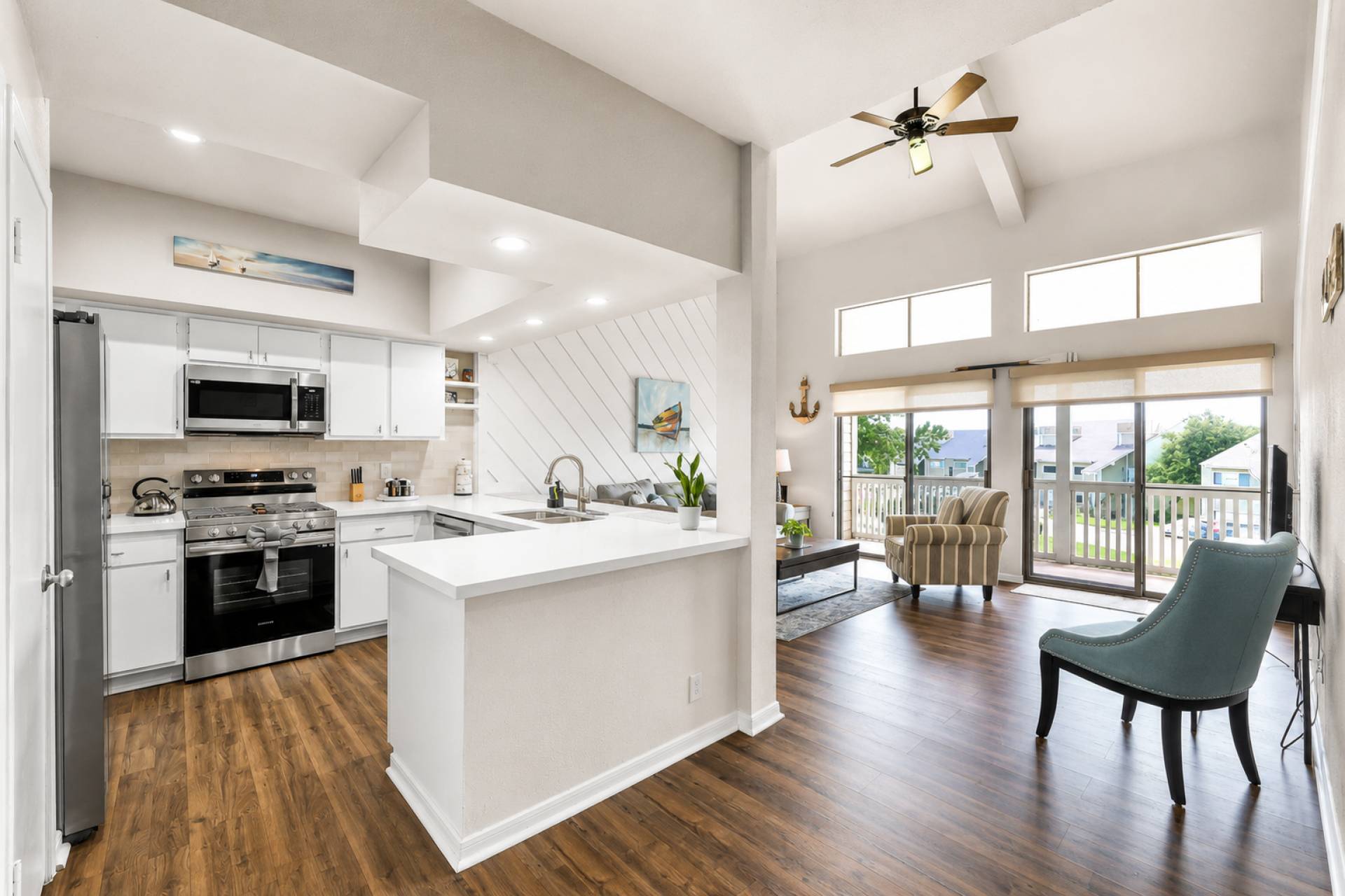108 April Point Dr S - Conroe, TX
