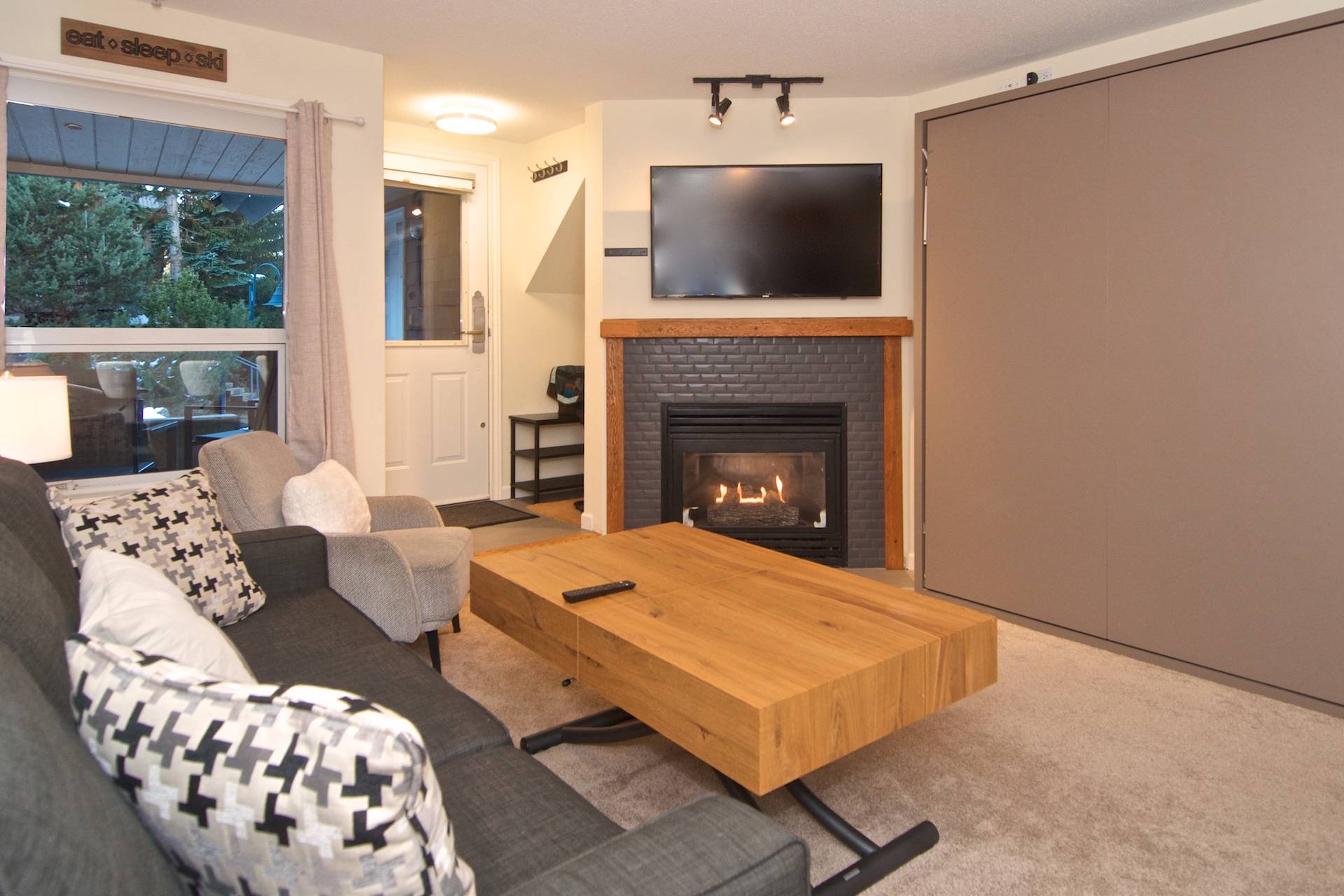 Private Hot Tub And Access To Ski Shuttle - Stunning Modern Retreat - Kanada