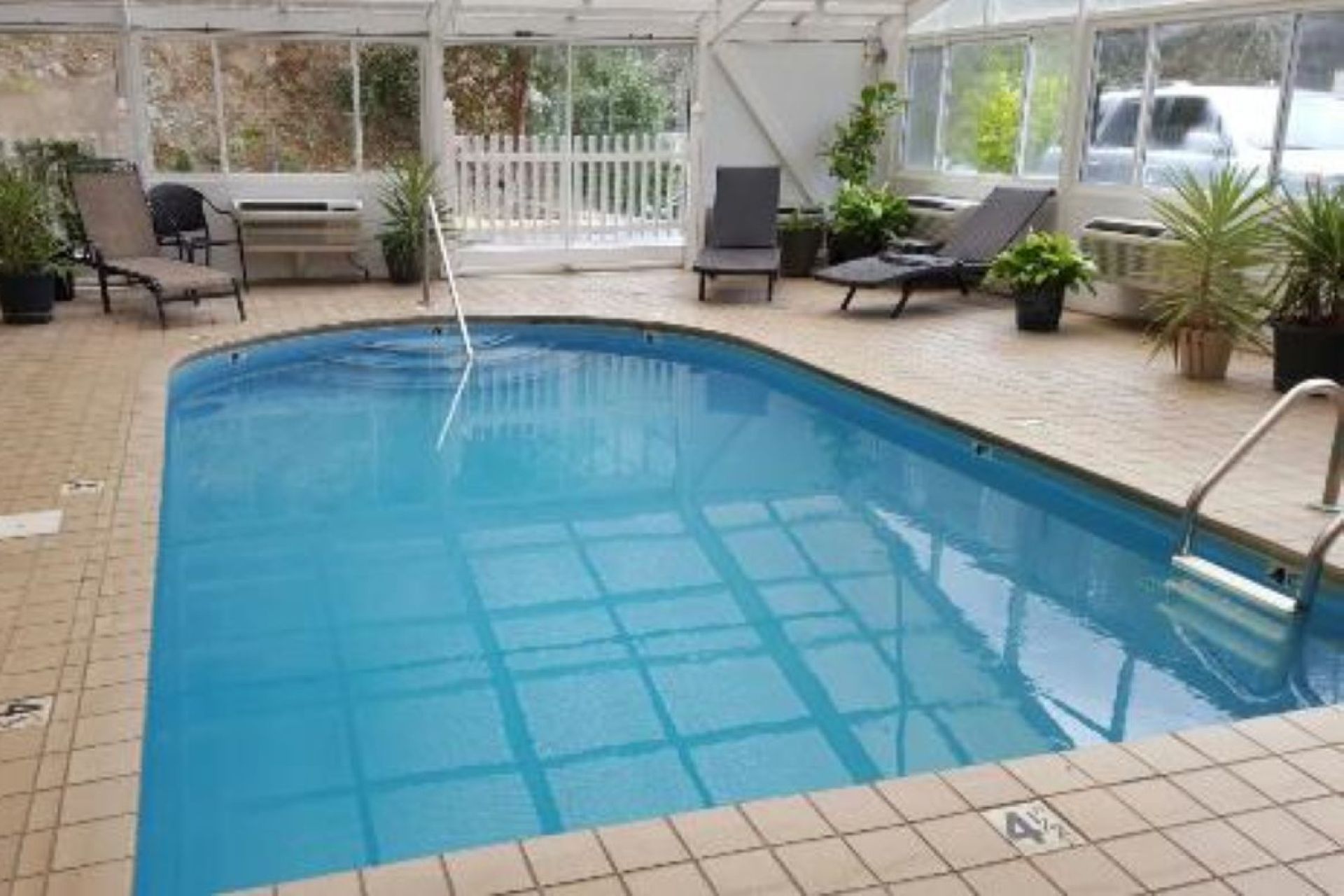 Gatlinburg Vacation Rental Downtown! Gatlinburg Towers 301! Pool