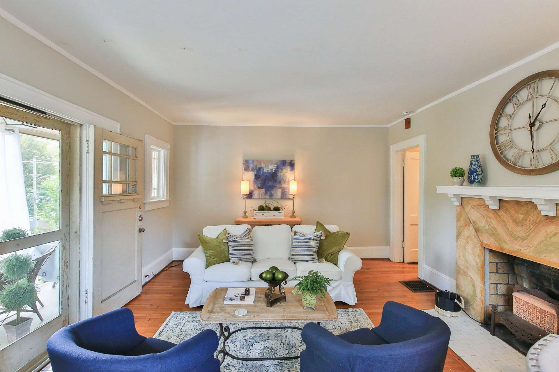 Charming Duplex With City Vibes And Culinary Haven - Unique Urban Escape - Atlanta, GA