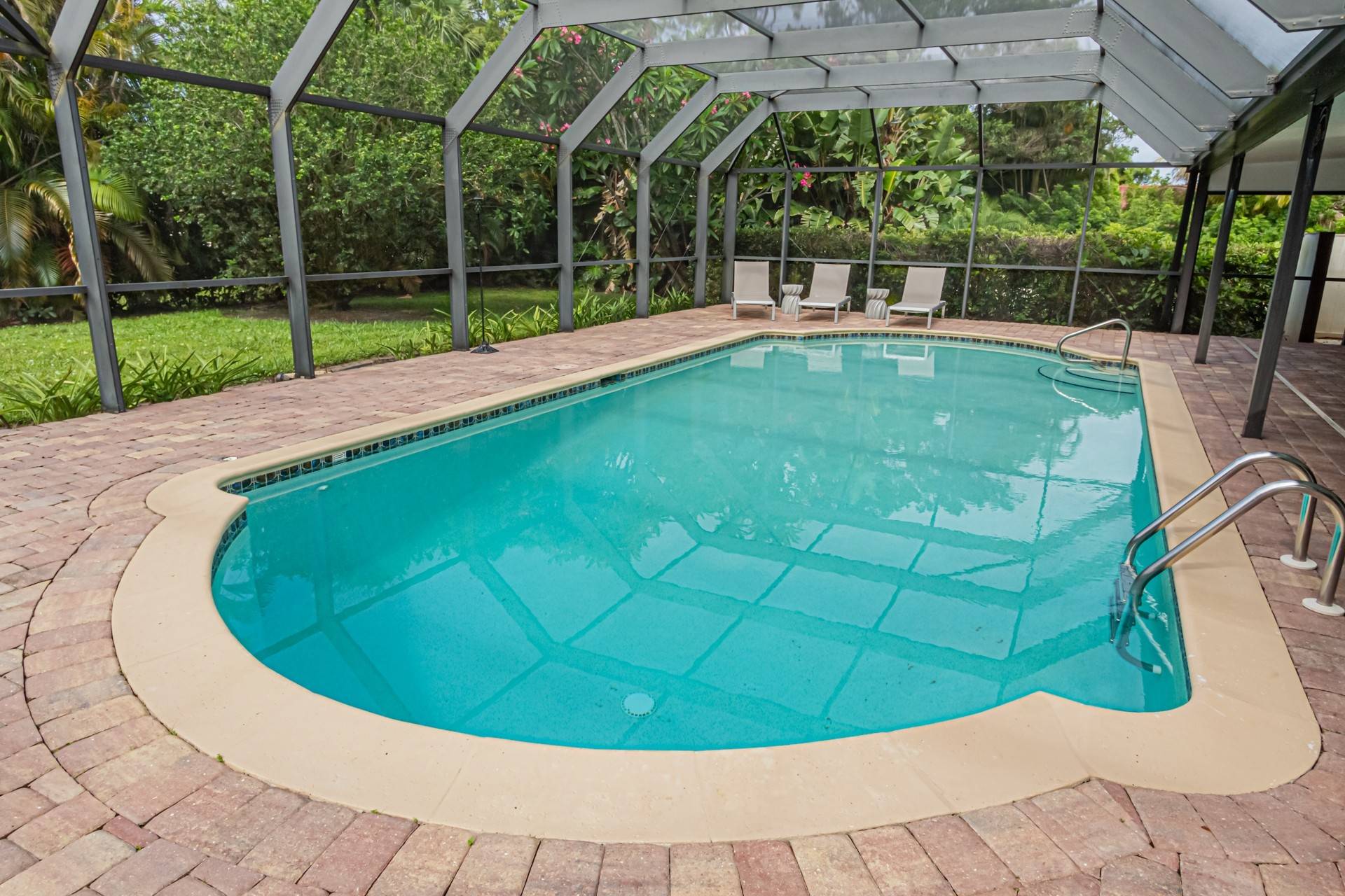 Naples Vacation Rental Kings Lake 3 BR home w/3 en suite baths