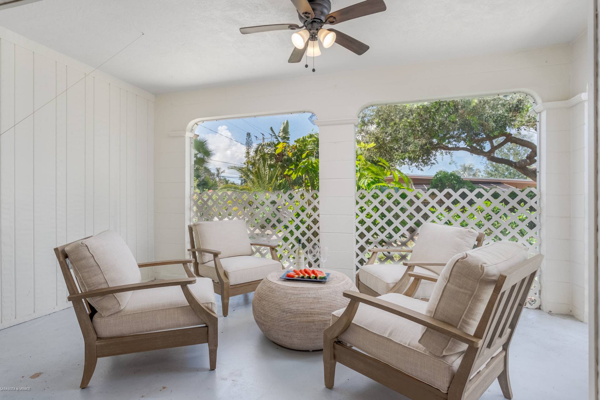 Charming Retreat With Screened Lanai And Fenced Backyard - Cozy Escape - Venice, FL