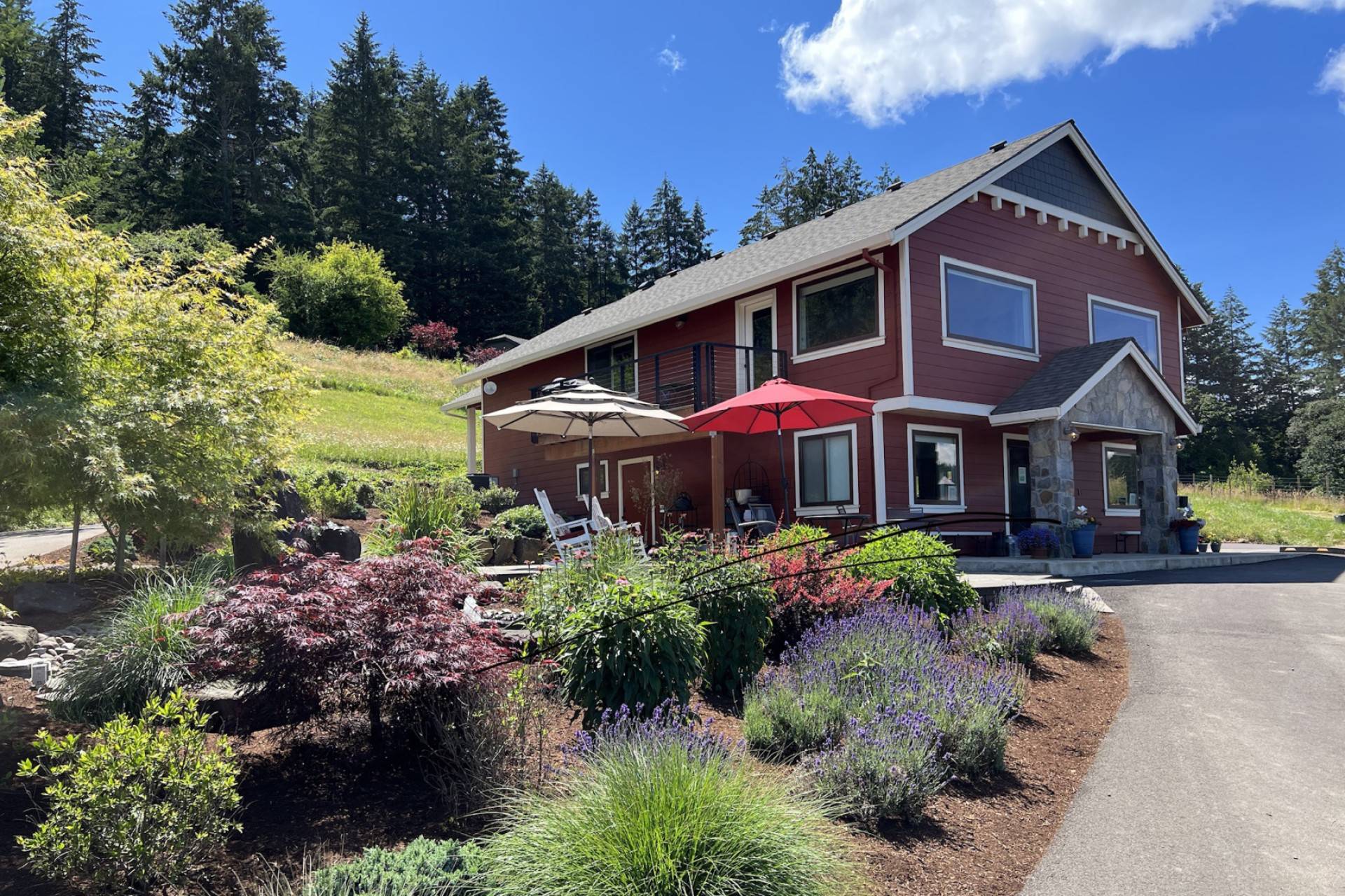 Yamhill Vacation Rental Picturesque Retreat On 80 Acres of Organic