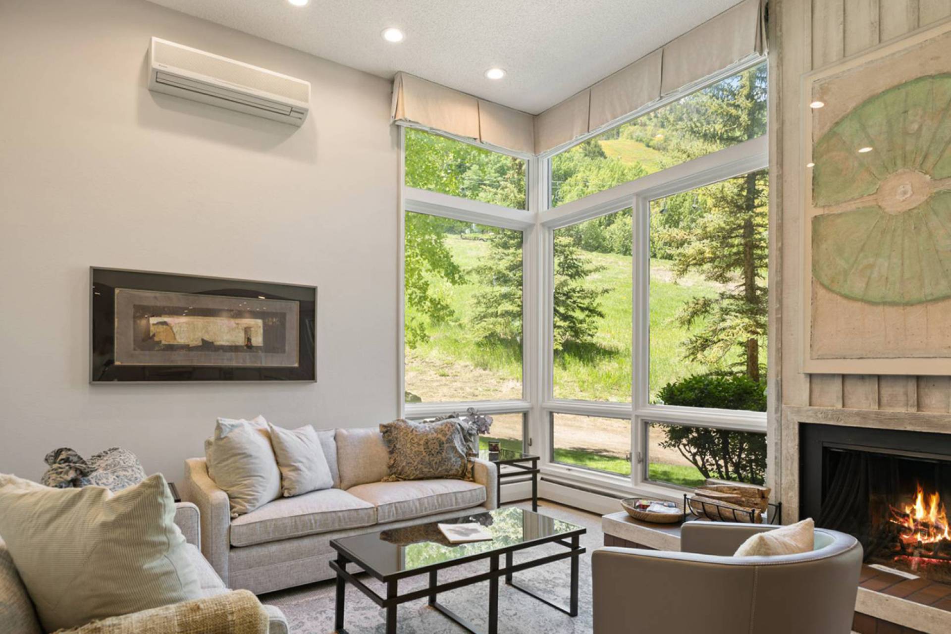 Ski-in Access And Hot Tub Oasis - Exquisite Mountain Escape - Aspen