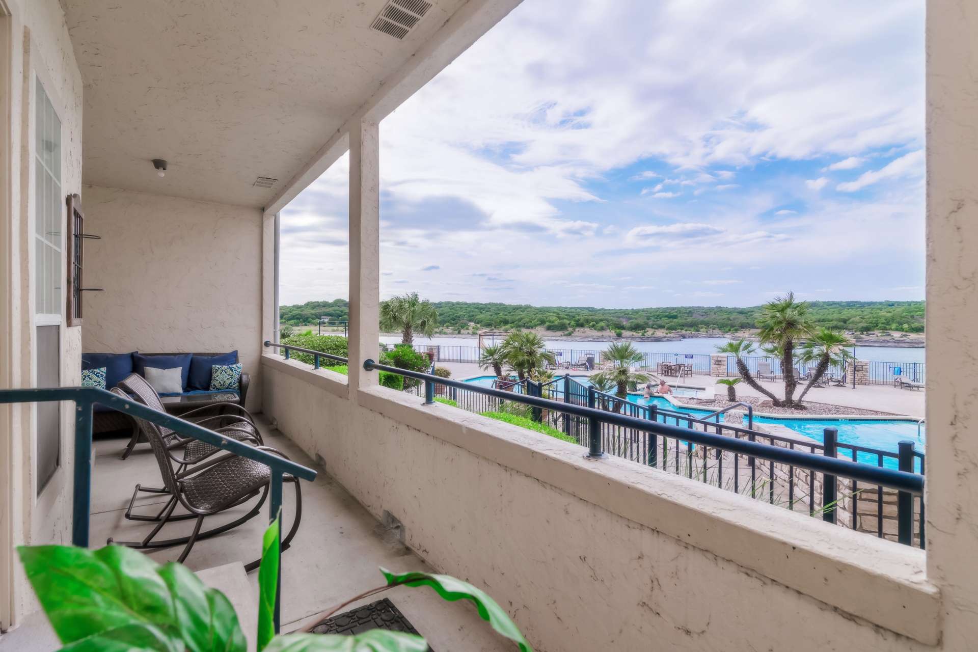 Breathtaking Lake Views And Resort Amenities - Stunning Island Escape - Lago Vista, TX