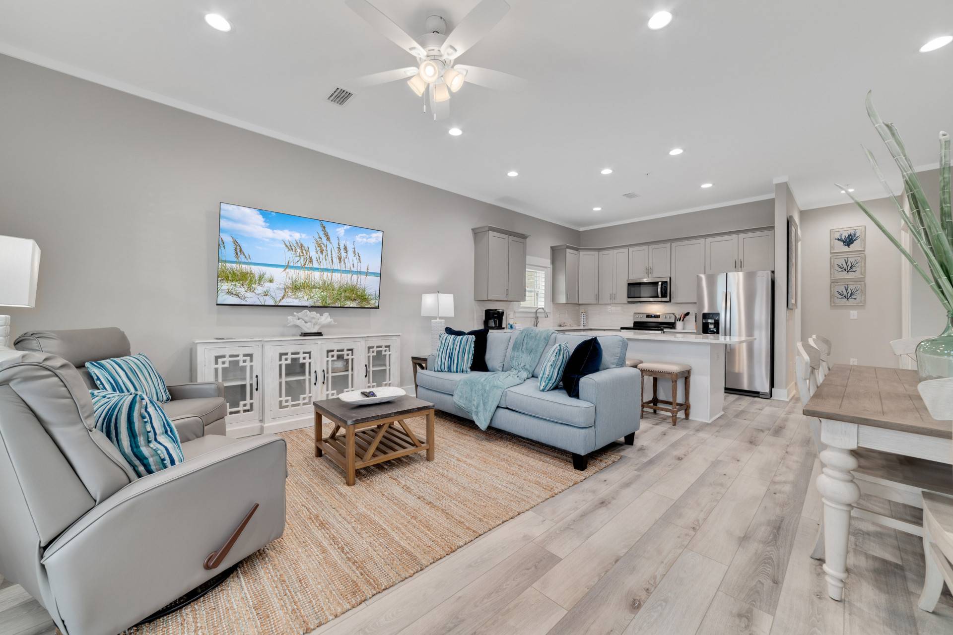 Beach Access And Free Activities - Charming Gulf Shores Retreat - Gulf Shores, AL