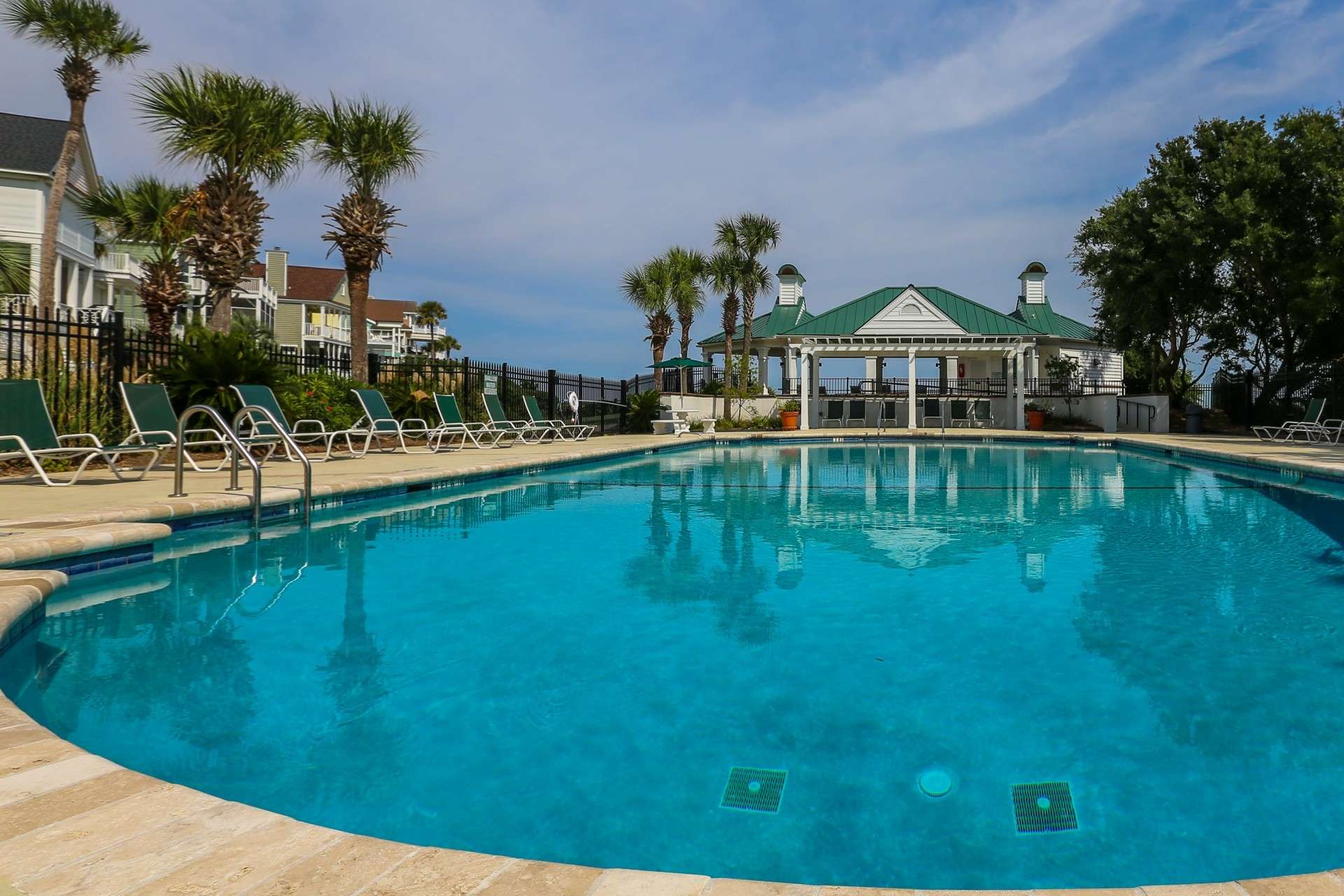Isle of Palms Vacation Rental Across the Street From Quiet Beach