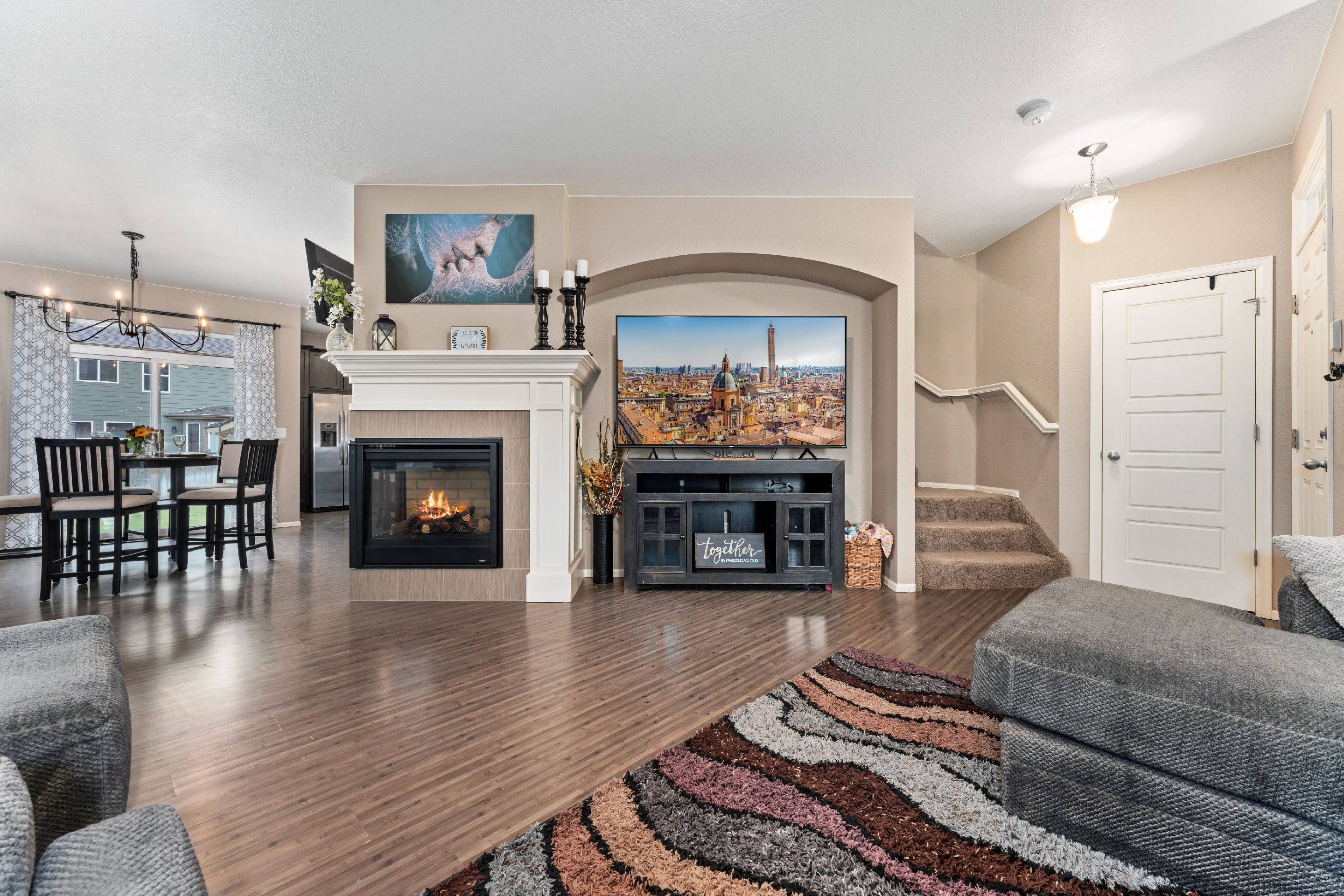 Charming Oasis With Hot Tub And Spacious Backyard - Inviting Retreat - Brighton, CO