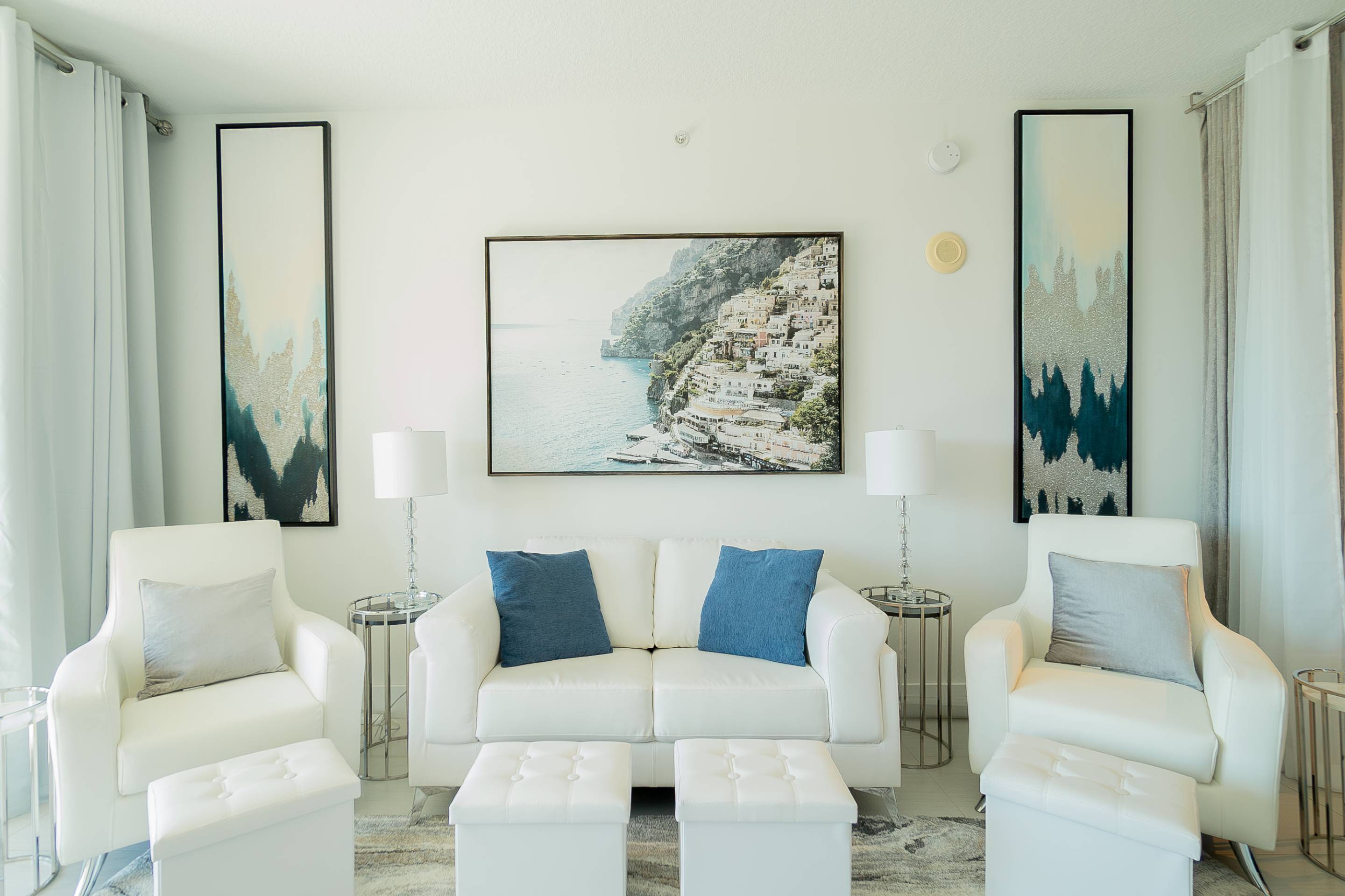 Serene Views And Resort-style Amenities - Exquisite Waterfront Retreat - Boynton Beach, FL