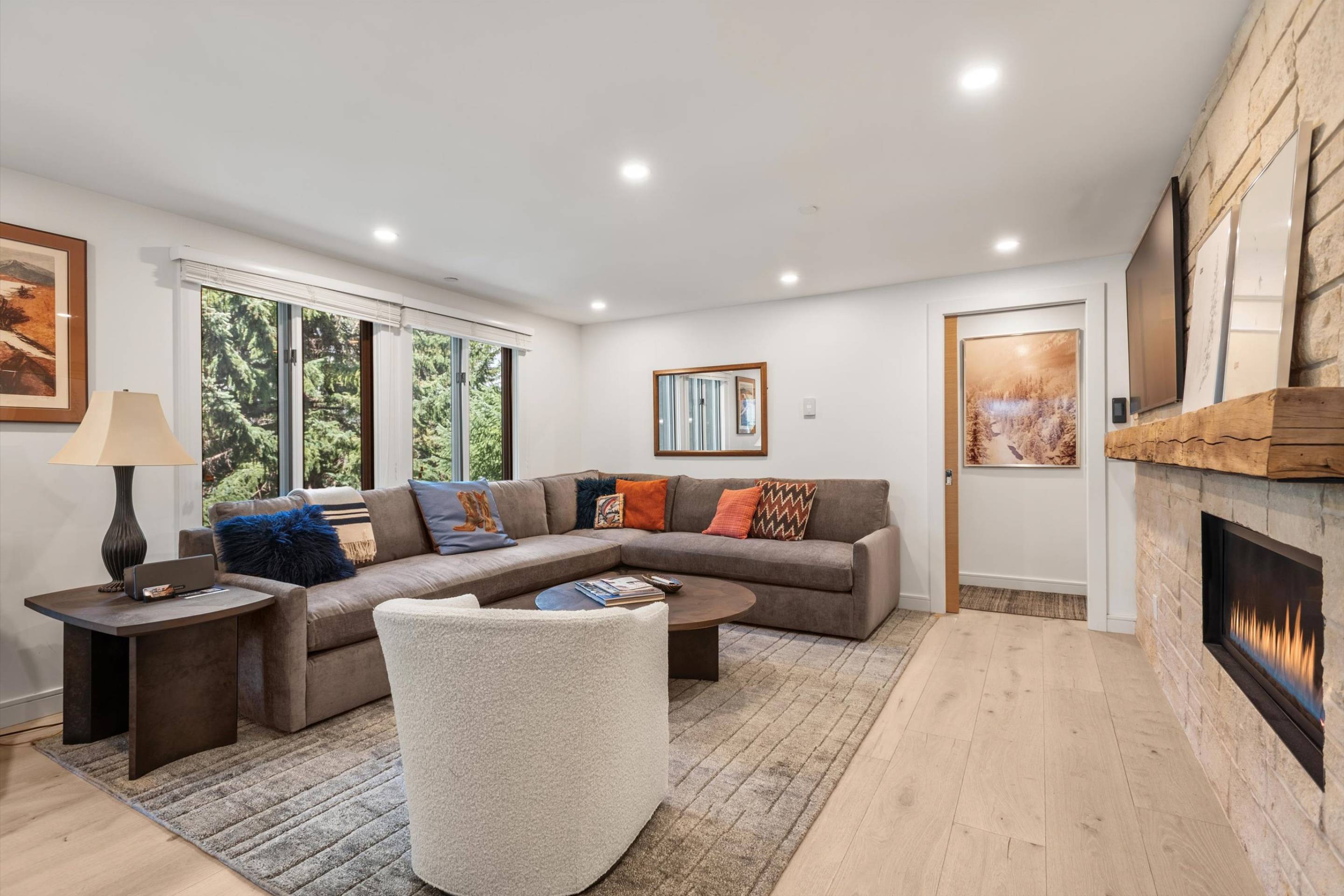Little Nell Condo 10 - Aspen, CO