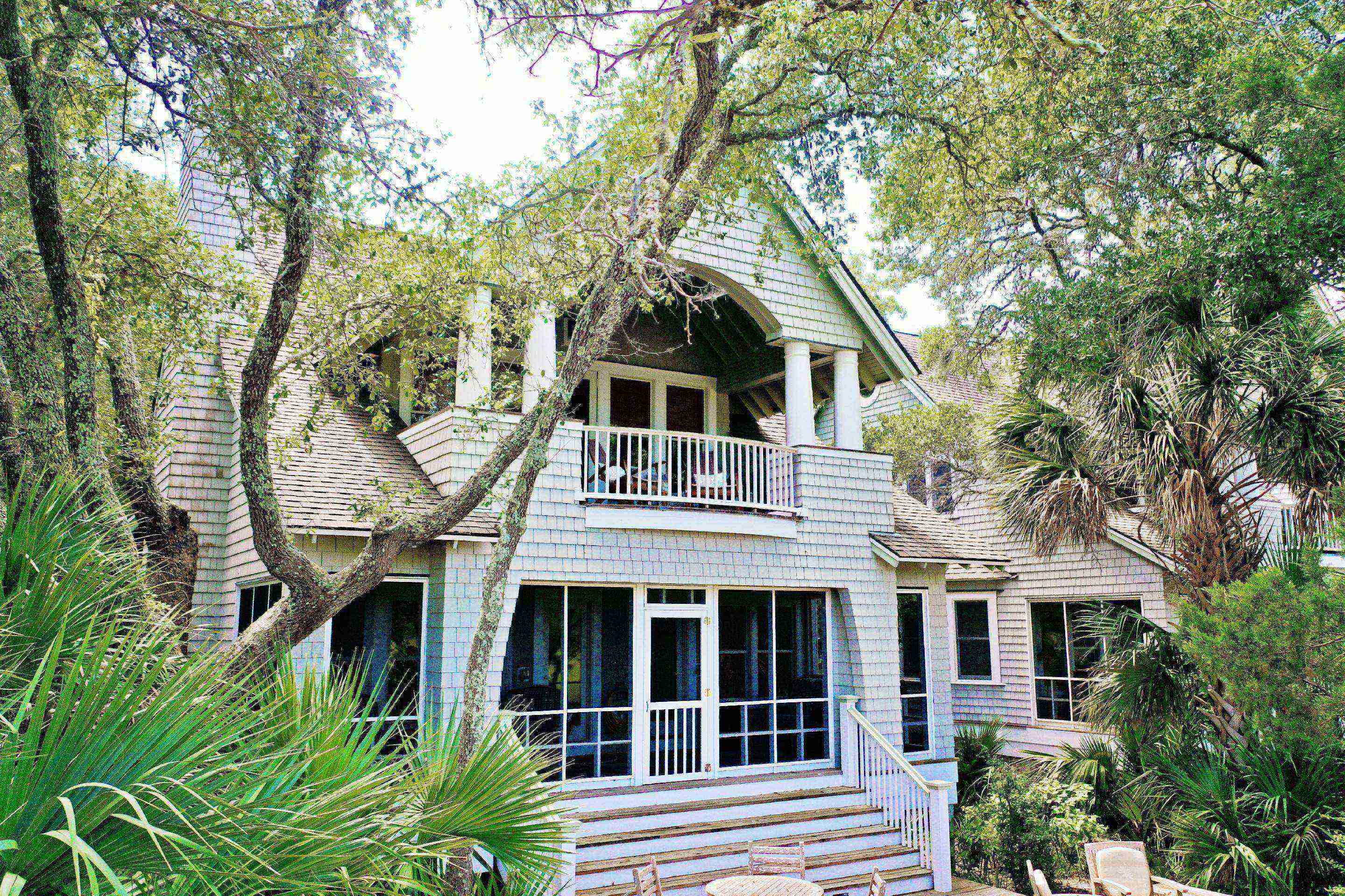 Waterfront Views And Private Outdoor Spaces - Charming Island Escape - Bald Head Island