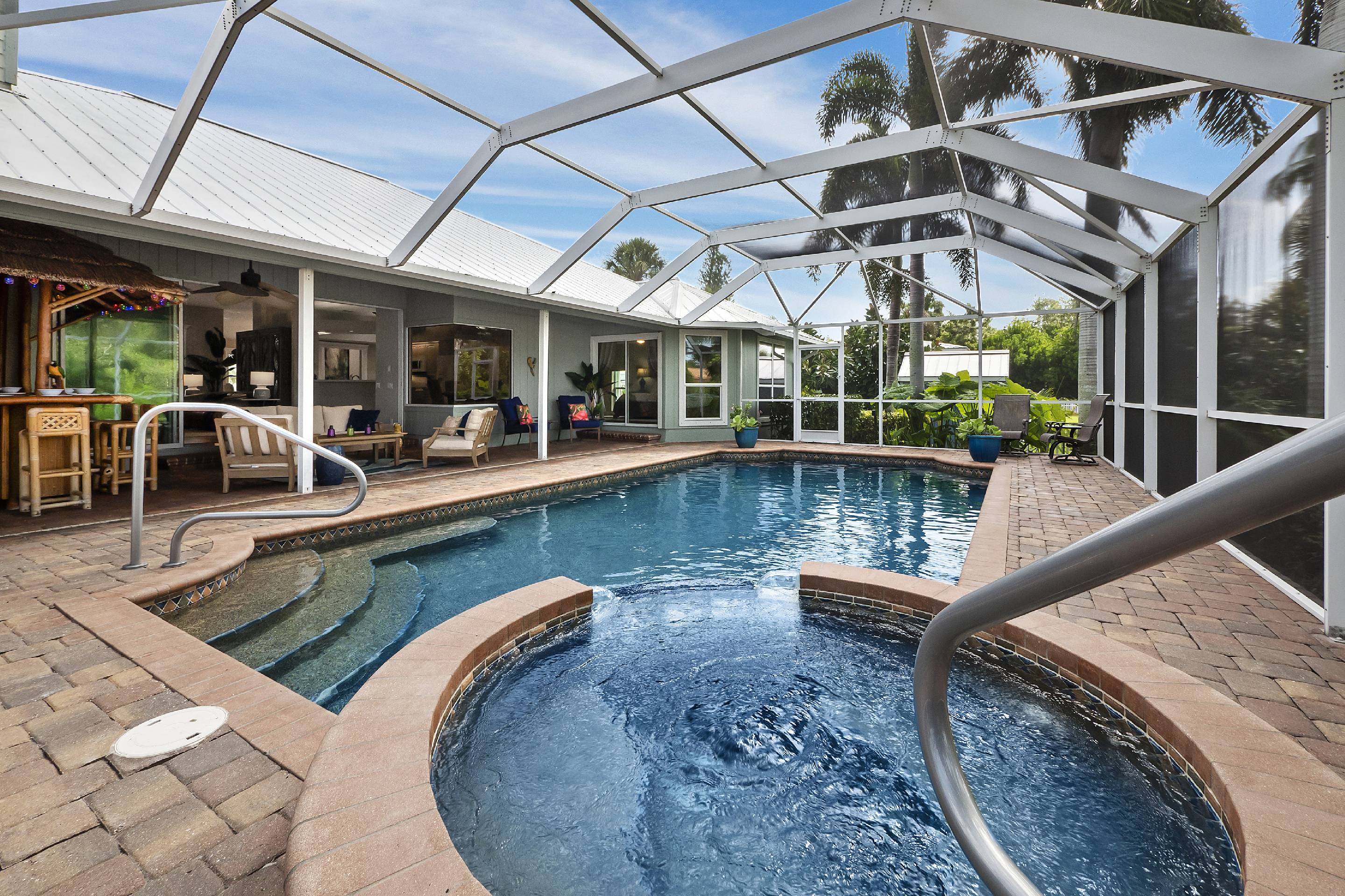 Canal Access And Private Pool - Beautifully Decorated Sanctuary - Venice, FL