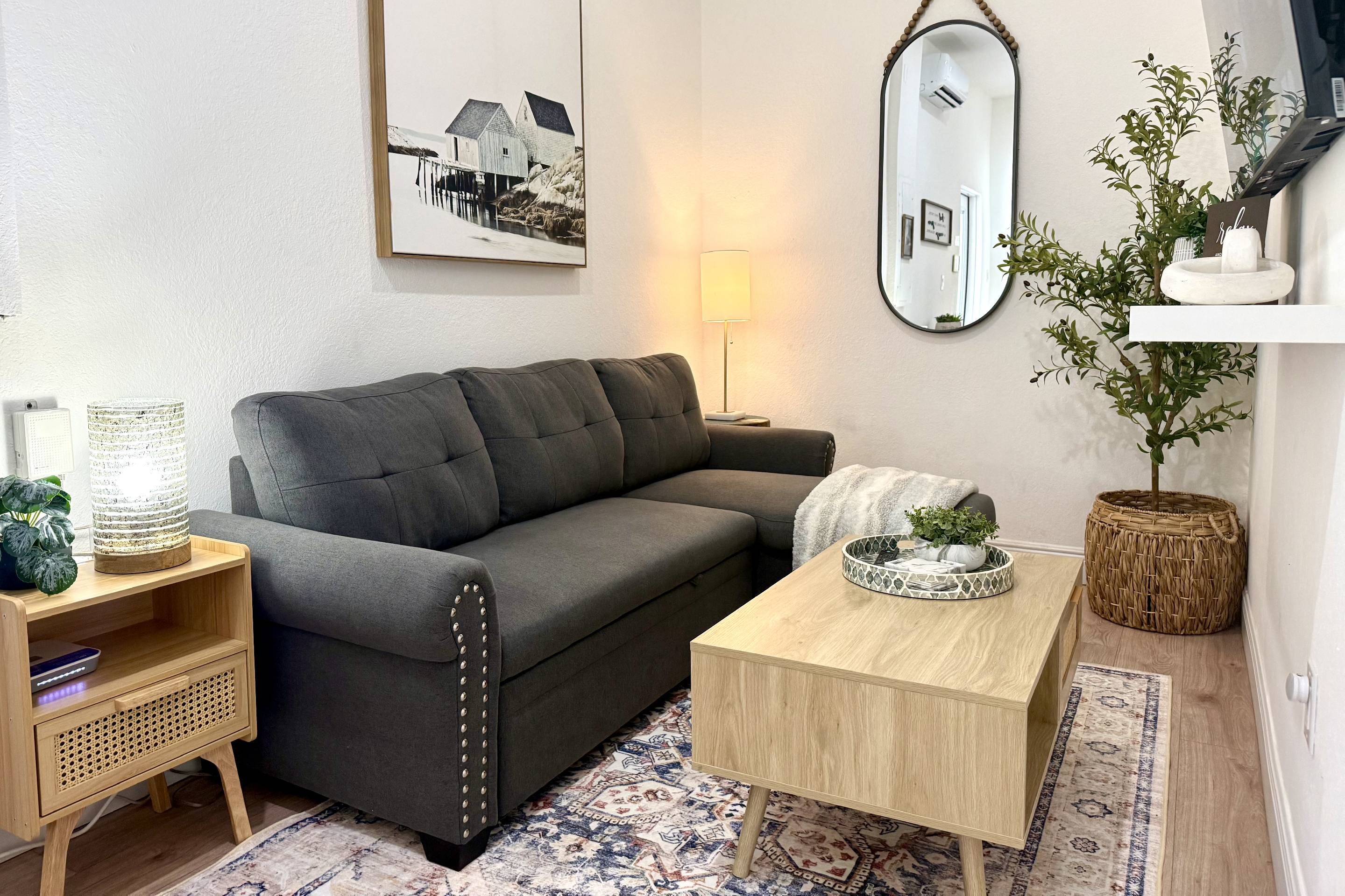Midtown Retreat - Right Unit - Tampa, FL