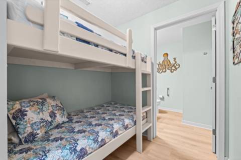 Destin West Beach Resort #609-1Br/2Ba-Sleeps 6
