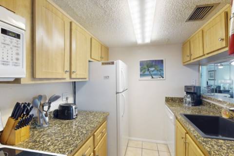 169-E - Madeira Beach Yacht Club