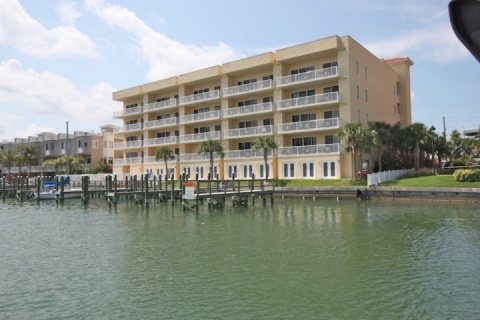 204 Bay Harbor