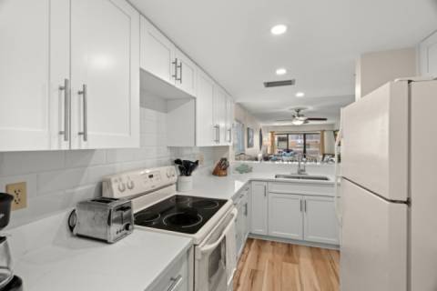102 Waterview