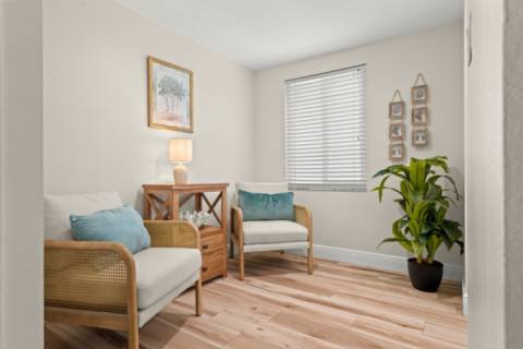102 Waterview