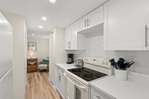 102 Waterview