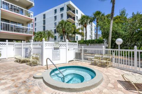 102 Waterview