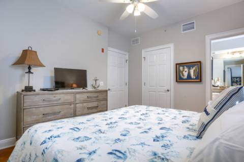 204 Bay Harbor