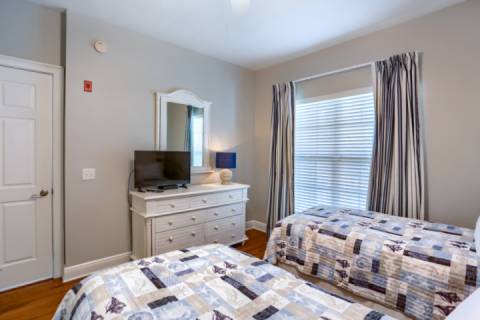 204 Bay Harbor