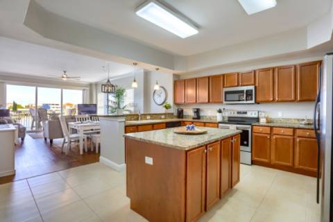 204 Bay Harbor