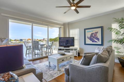 204 Bay Harbor