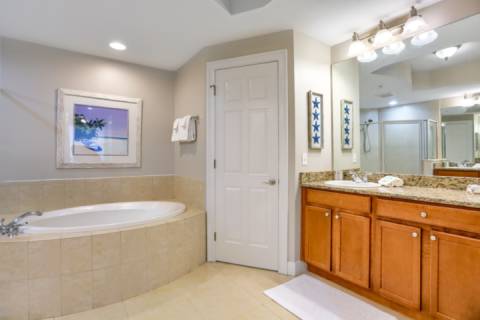 204 Bay Harbor