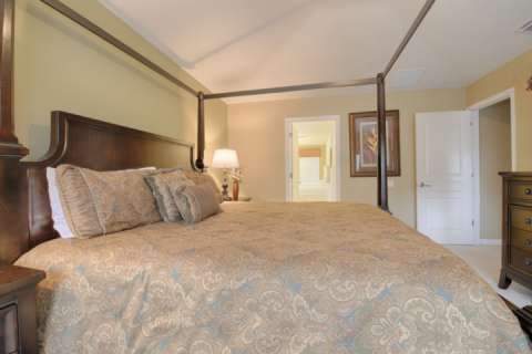 2540 Windsor Hills