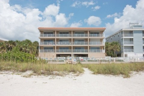 303 Oceanway