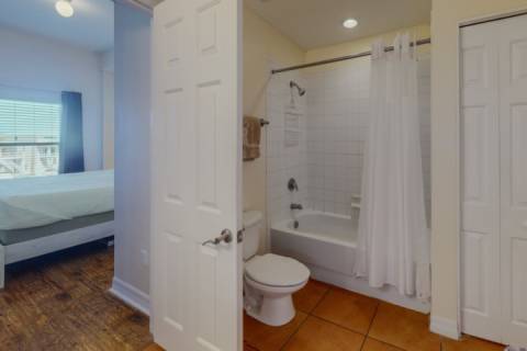 305 - Madeira Bay Resort