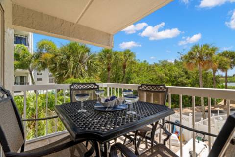 102 Waterview