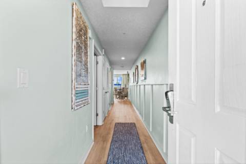 Destin West Beach Resort #609-1Br/2Ba-Sleeps 6