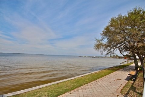 Destin West Beach Resort #609-1Br/2Ba-Sleeps 6