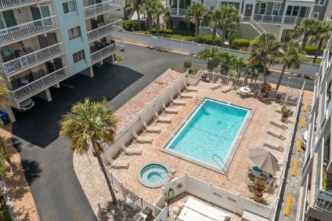 102 Waterview