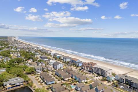 Cape Coddages II 202