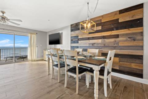 303 Oceanway