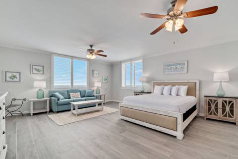 Beach Club A-801