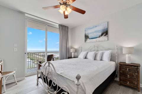 Beach Club A-801