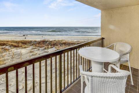 Pinnacle Port B3-307